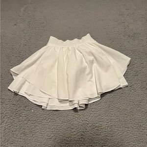 Lululemon Court Rival High Rise Skirt Tall White Size 0 Women’s